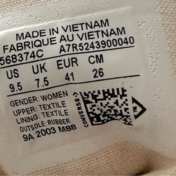 Converse Chuck 70 High Vintage Floral Sneakers - Picture 13 of 16